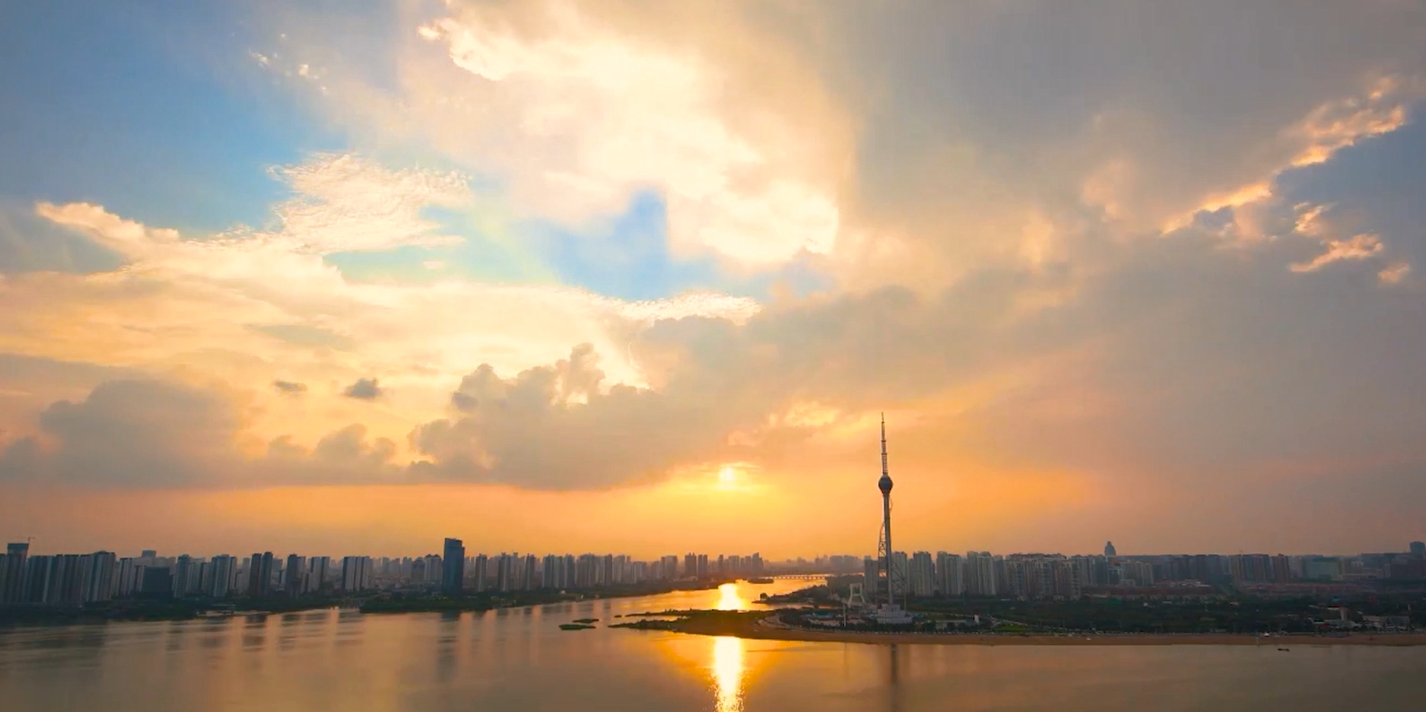 短(duǎn)視(shì)頻(pín)拍(pāi)攝策劃 宣傳片拍(pāi)攝策劃 紀錄片拍(pāi)攝策劃  産品展示片拍(pāi)攝策劃